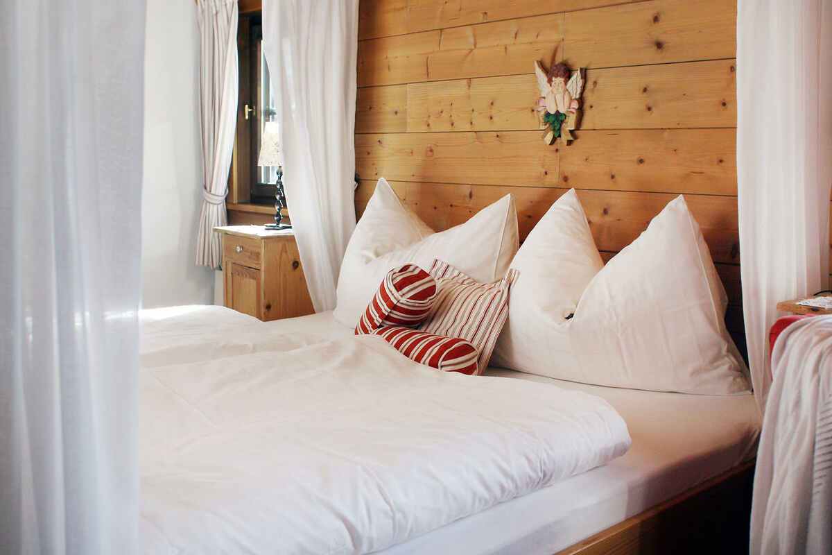 Hunting accommodation