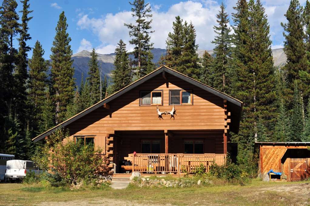 Hunting accommodation