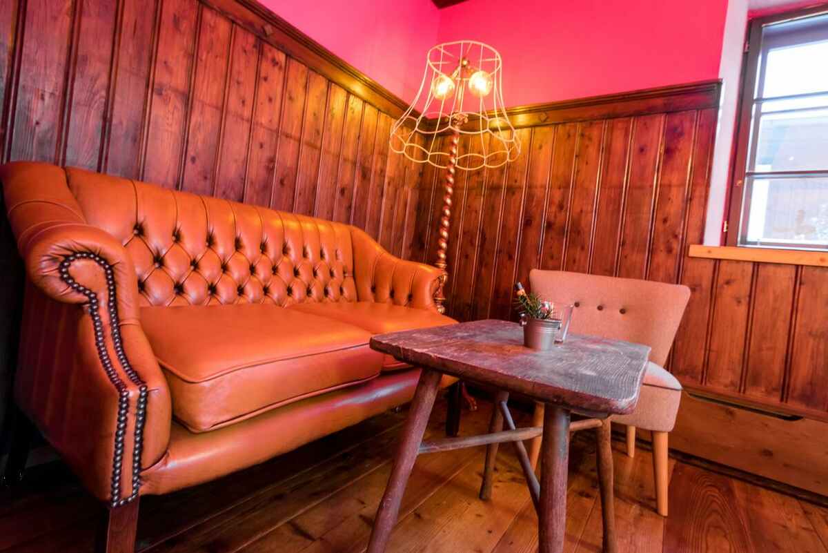 Hunting accommodation