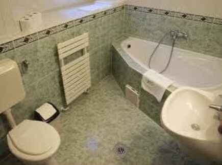 Hunting accommodation