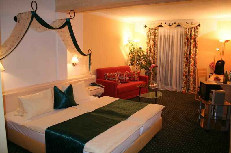 Hunting accommodation